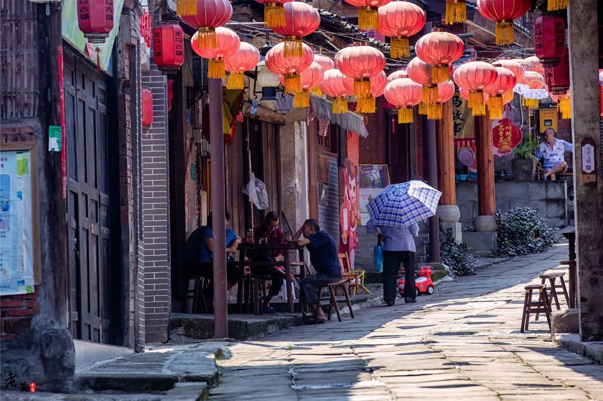 重庆主城唯一坐落于长江边的古镇,重庆有个破败不堪的古镇