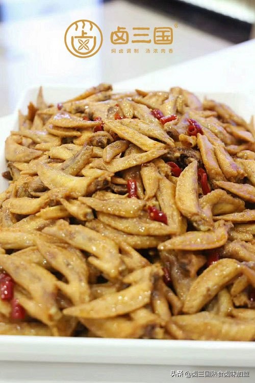 卤三国小编来带大家了解一下，做卤菜生意有哪些投资