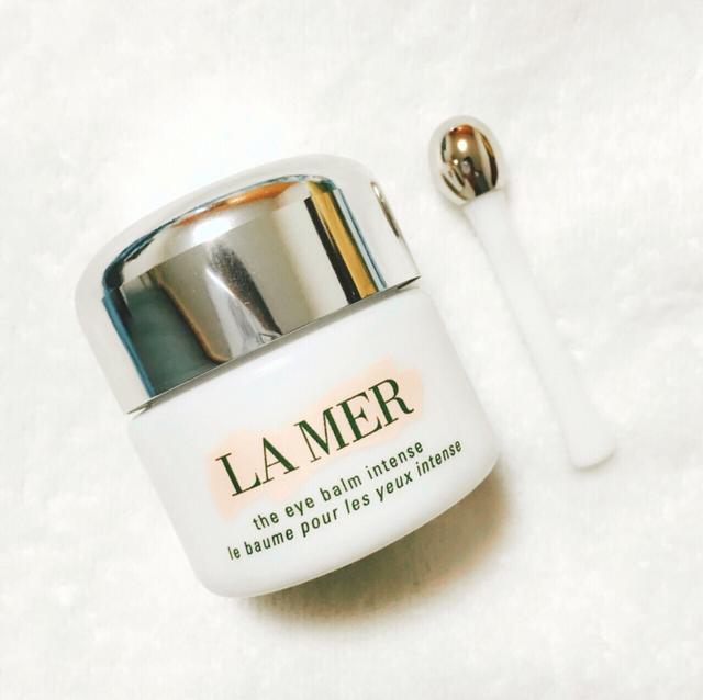 25岁用眼霜还是眼精华,25岁一定要选眼霜