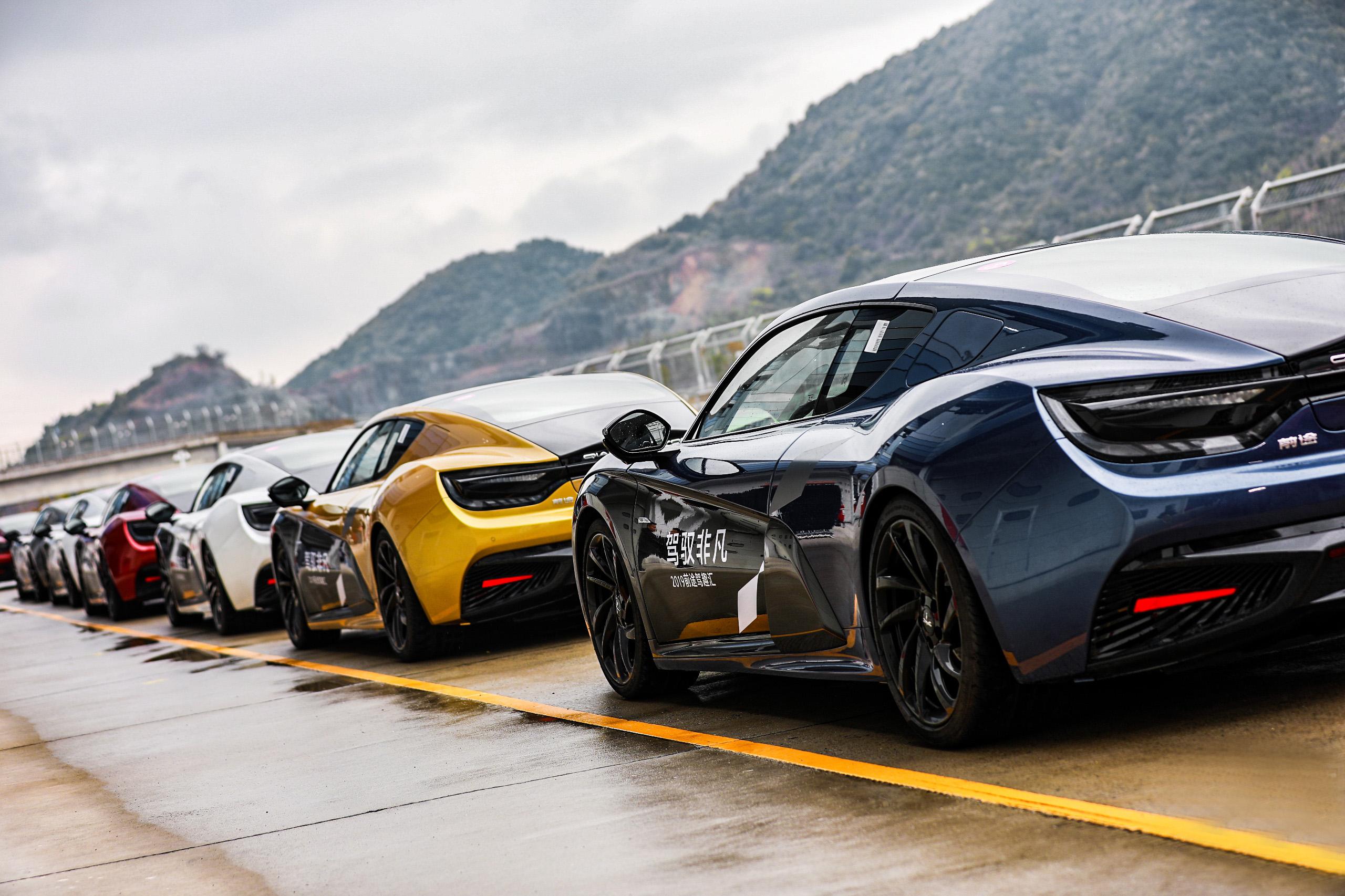 奥迪q5宝马x3奔驰glc哪一款最舒适,奥迪q5宝马x3奔驰glc260哪款车好