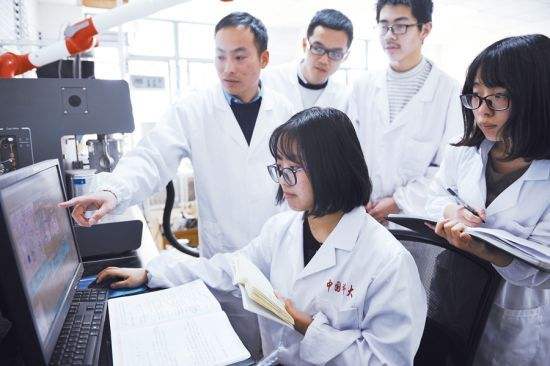 中科大少年班都是20岁读研吗,中科大少年班神童后来都怎么样了