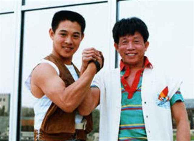 李连杰片酬高达2亿的作品,李连杰火了之后刘家良是什么感受