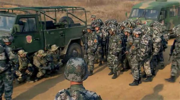 中国特种兵指挥官什么级别,中国特种兵军衔是按什么分的