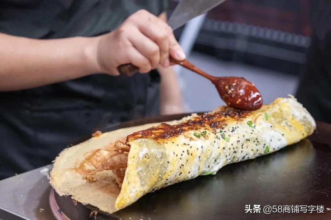 靠摆摊卖煎饼,家家别墅豪车?这些小生意不起眼却利润惊人