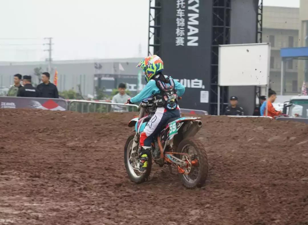 江小白越野摩托车,2019年江小白越野摩托车