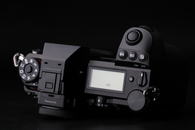 松下全画幅s1r,松下全幅无反s1r拆解