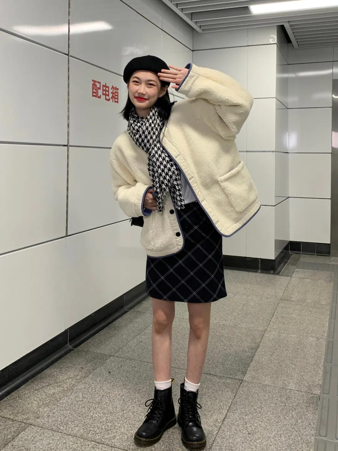 羊羔毛好的和差的有什么区别,羊羔毛很土吗