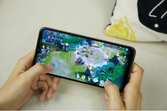oppoa7测评吃鸡,oppoa7手机性能怎样