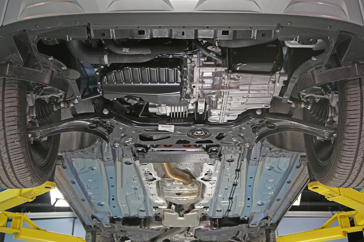 探岳380四驱底盘视频讲解,大众id4底盘质感和探岳比较