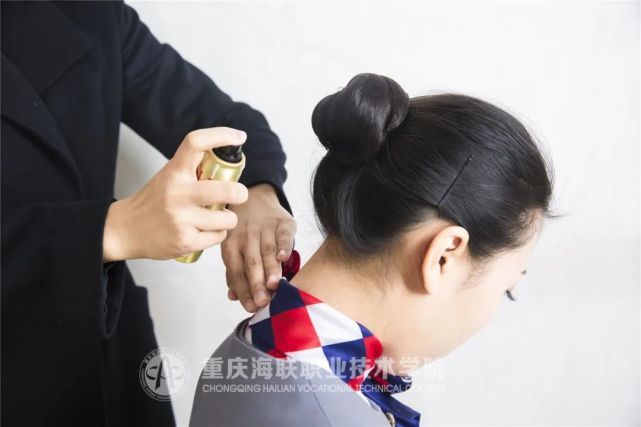 乘务员大光明盘发教程,空乘盘发教程大光明