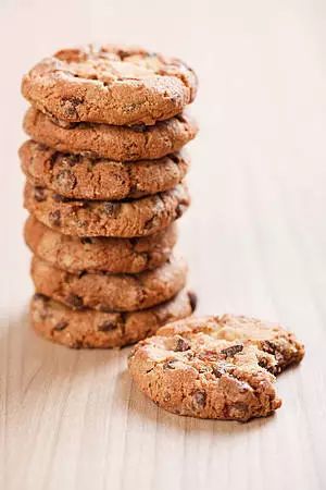 曲奇怎么吃不碎,曲奇潮了怎么变脆