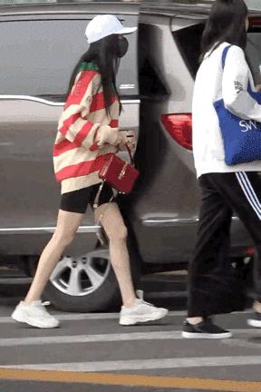 运动风格微胖,休闲运动风穿搭舒服又随性