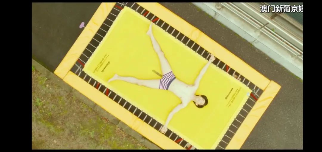 满屏马赛克的青春，中二又鸡冻