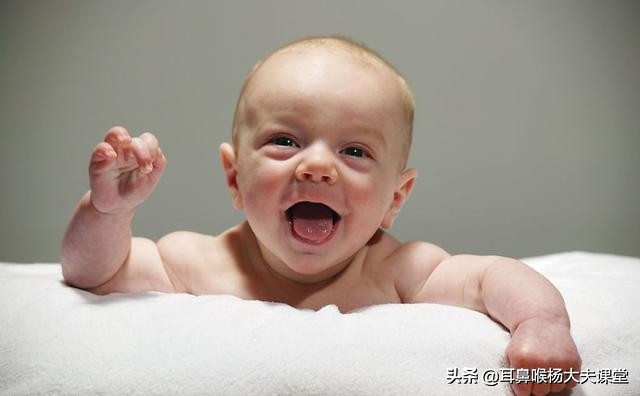 孩子咳嗽医生一次开了三种咳嗽药,孩子咳嗽一个月一直吃药行不行呢