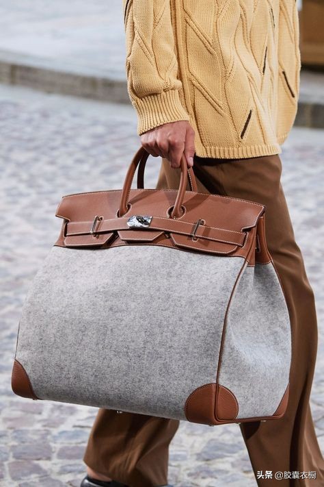 男士背什么包比较商务好看,男士背什么包有档次