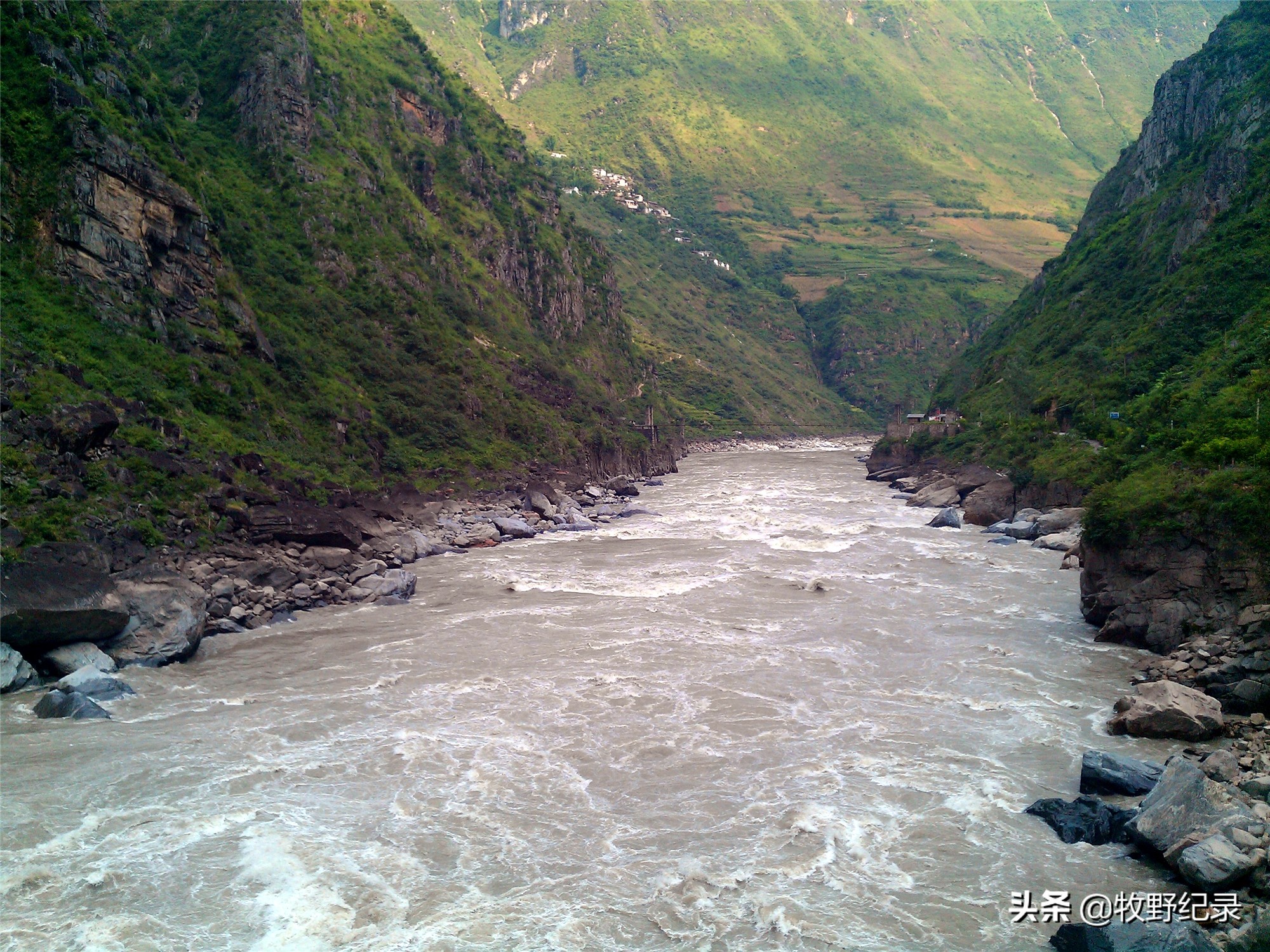 三江并流旅游攻略,怒江三江并流现场