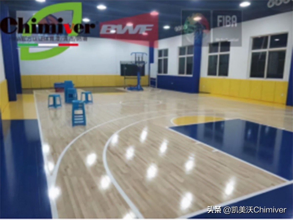 运动木地板彩漆,运动木地板漆施工视频