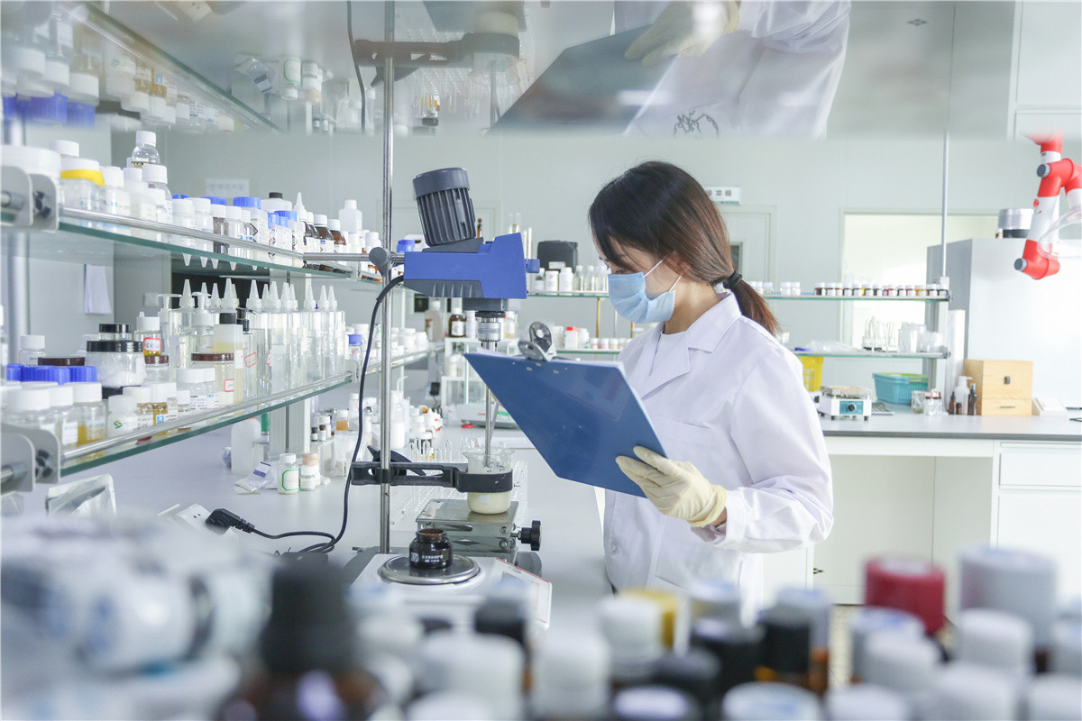 女人天生美丽高贵,女人生来就美丽