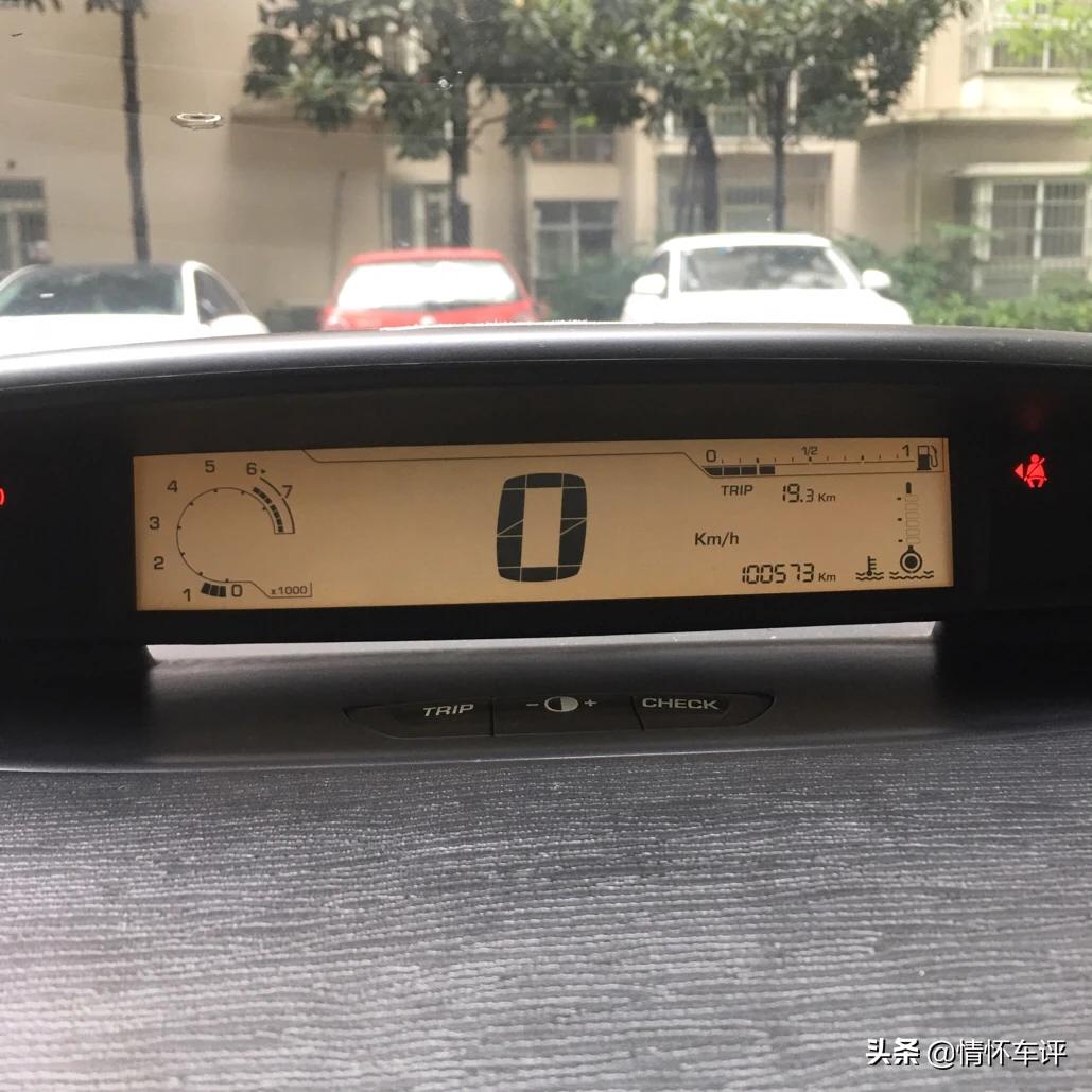 雪铁龙世嘉两厢2.0手动挡的优缺点,2厢世嘉2.0手动