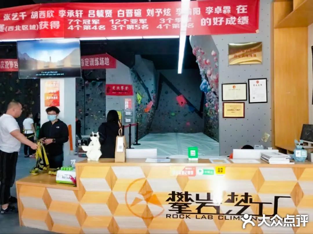 乘风破浪万茜怎么火的,万茜乘风破浪为什么那么多人喜欢