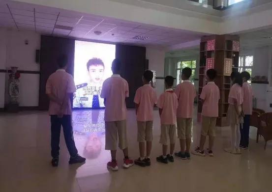 法治宣传进校园护航青春伴成长,法治护航健康成长普法进校园