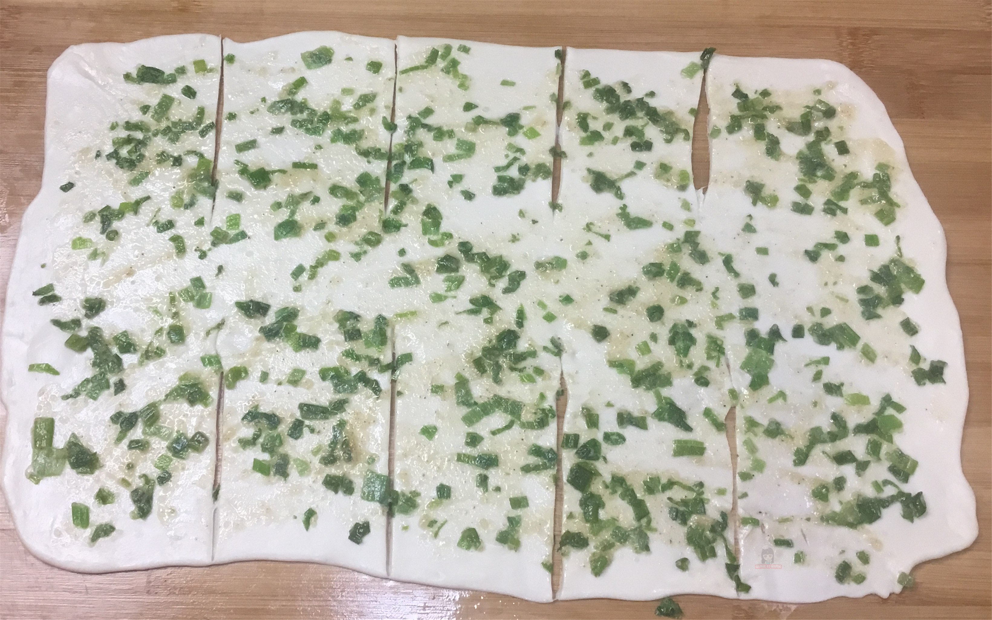 千层饼怎么做酥脆松软有层次,千层饼的家常做法又软又酥