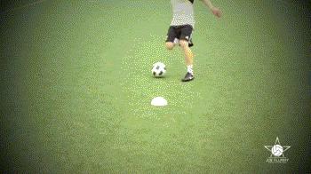 中场远射集锦莫德里奇,皇马中场核心莫德里奇训练视频