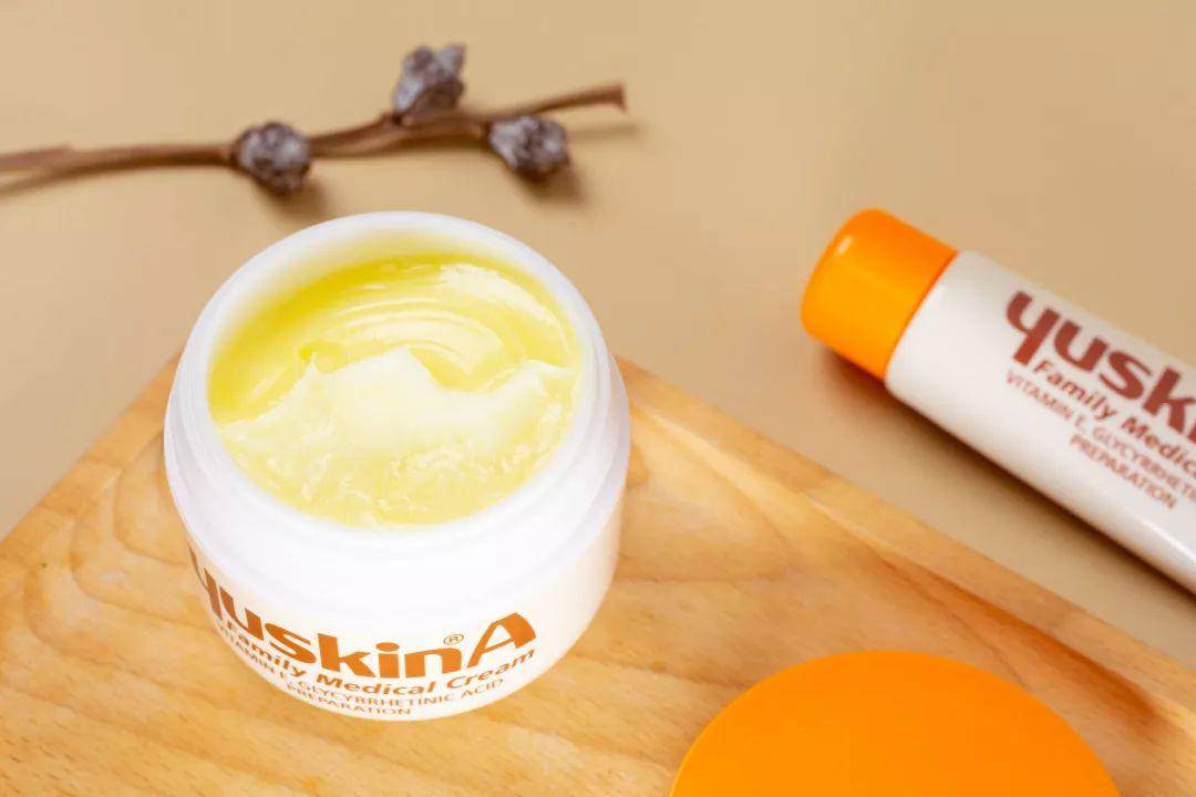 片仔癀28岁干皮适合哪一套护肤,片仔癀脸部护理