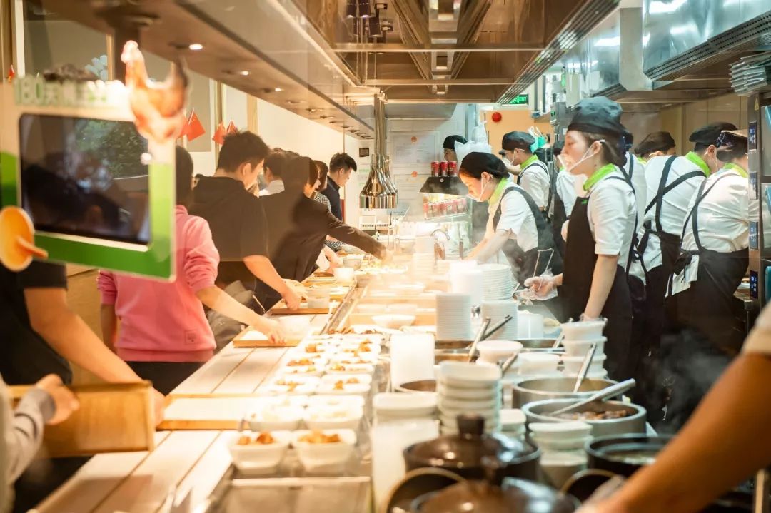 这家“中式快餐店”拳打真功夫、脚踢德克士,可我真的不认识啊