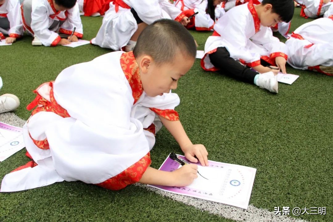 幸福七色花绘画,幸福七色花