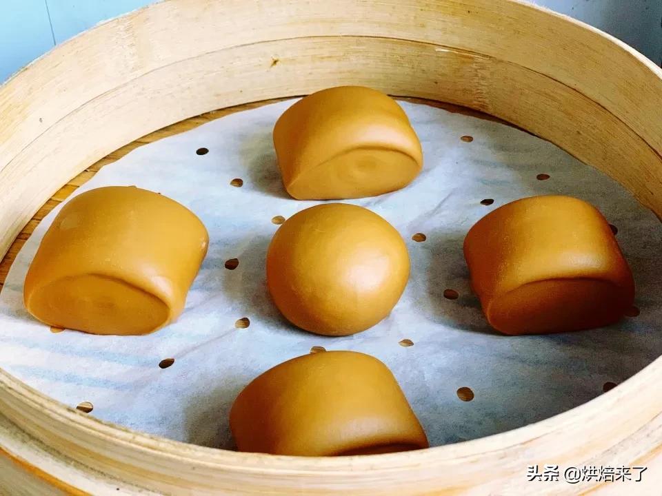 手工红糖馒头的做法和发面全过程,红糖馒头的做法和发面全过程造型