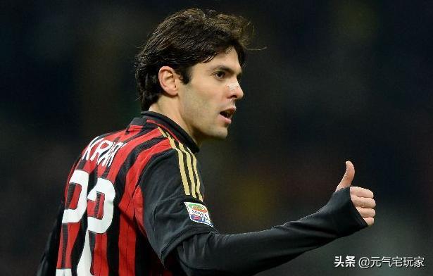 实况足球手游史诗卡卡,以前的实况足球手游卡卡