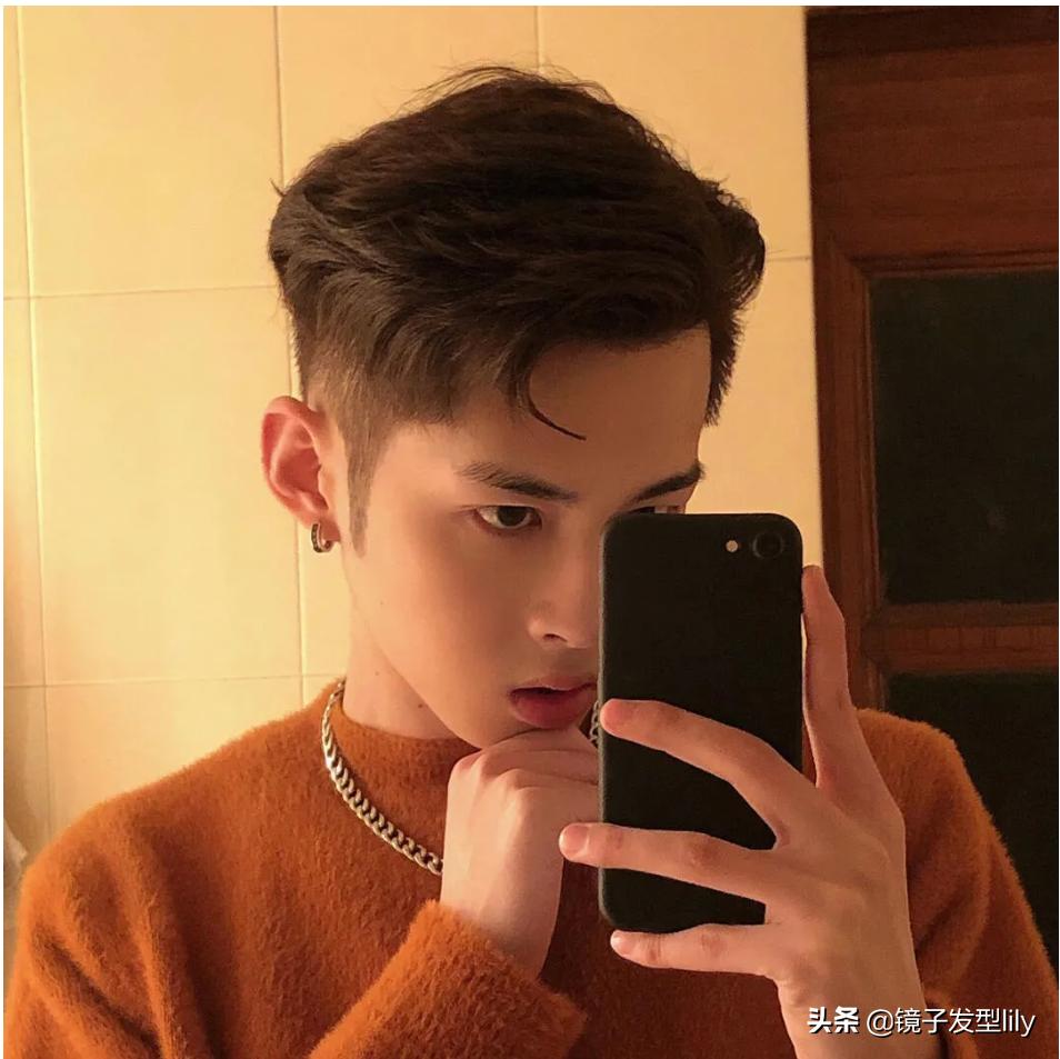 发型男2021流行发型修剪,发型男2020流行发型及剪法