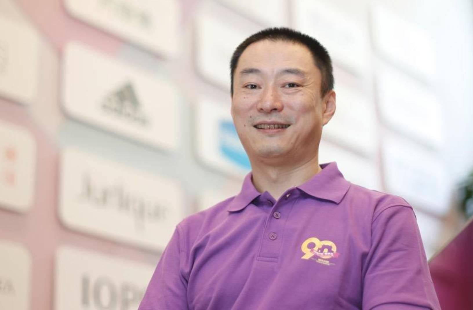 市值蒸发27亿，妻子微博“寻夫”，丽人丽妆老板“后院起火”