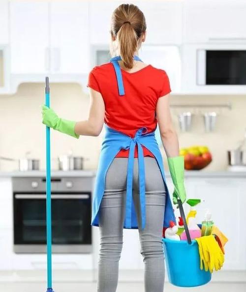 一滴水油烟机清洗小窍门,油烟机清洗油污的小窍门家用