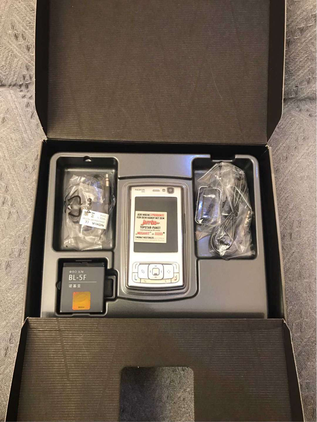 2007年的诺基亚N95仍有库存全新机？1480三码合一！