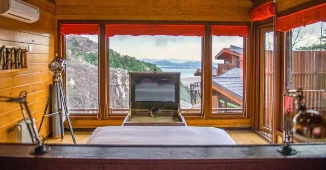 真正的森林树屋,这些树屋满足你对森林的所有幻想