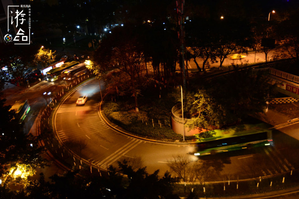 重庆五角星顶观景台,重庆红色的观景台