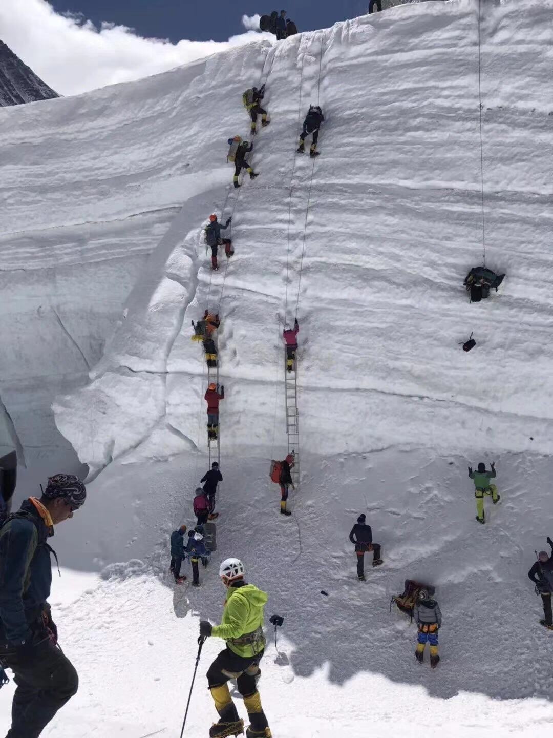 登顶珠峰第一人,山西登顶珠峰第一人