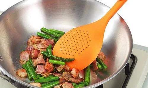 炒菜时太咸了怎么补救,菜太咸了加醋还是加糖