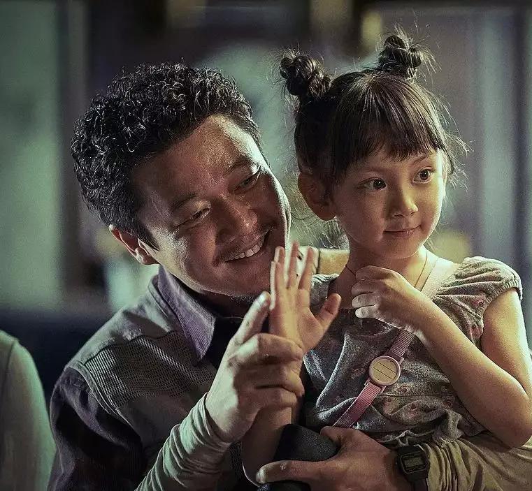 女儿被性侵，父亲反杀警察局长儿子：我没本事，但你动我家人试试