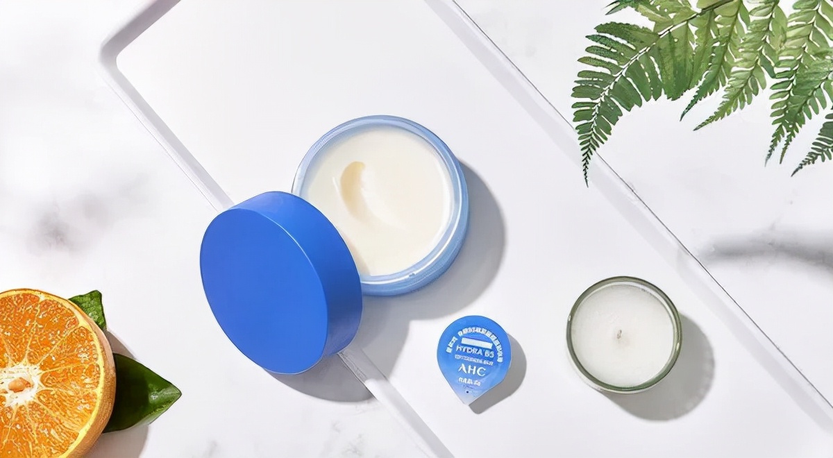 burberry绒雾哑光39,burberry小金砖口红47