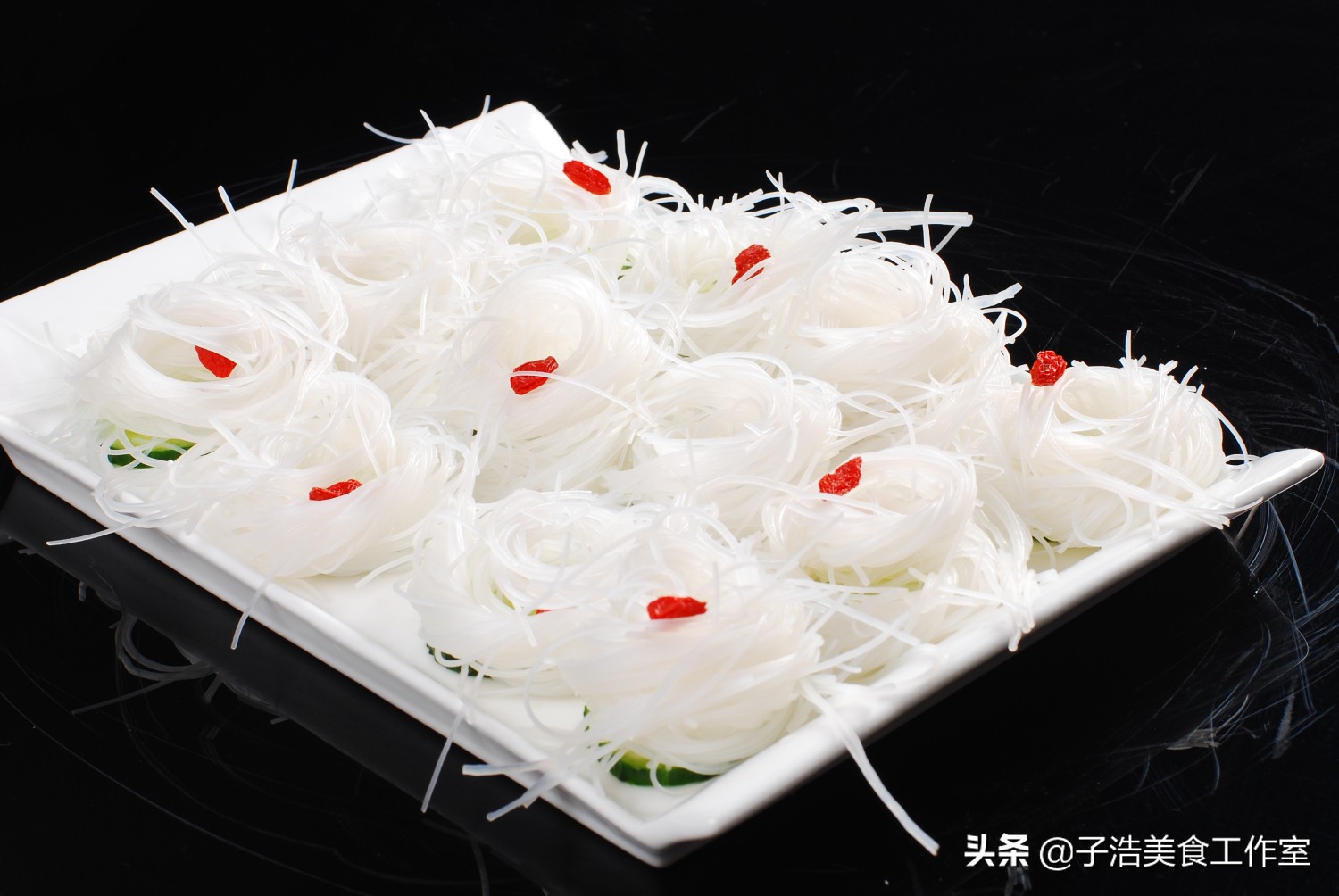 过年吃火锅准备什么菜,过年吃什么火锅好吃又简单