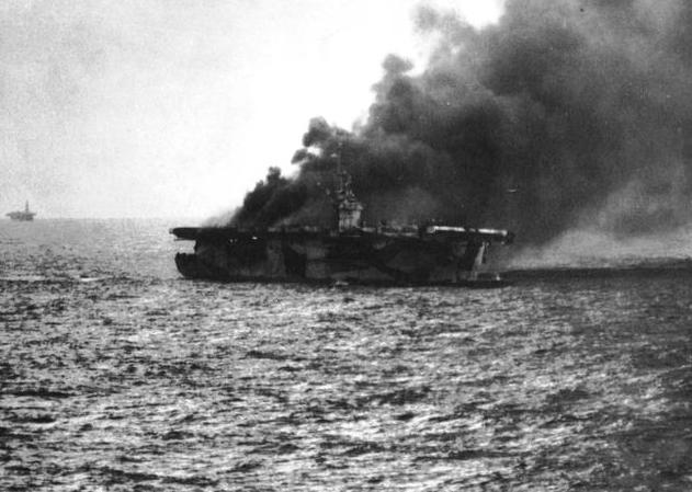 美军航母损管,神级损伤是什么造成的