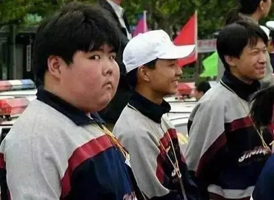 天津神仙校服,天津各个职大的校服