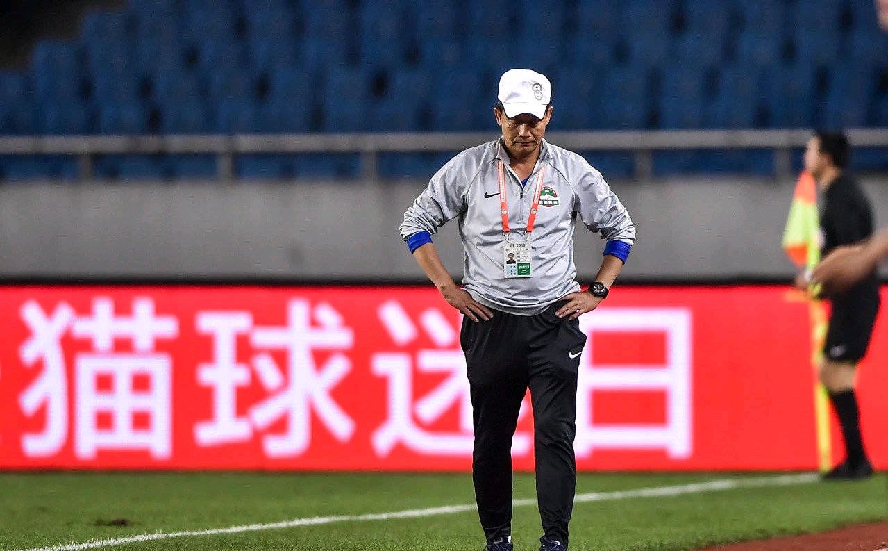 王宝山河南建业队,王宝山辞职的原因