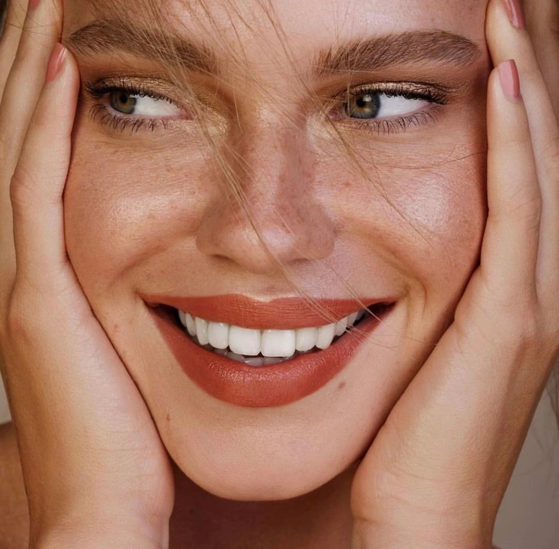 眉形变了运气就变了,一个好的眉形能让人的运气改变