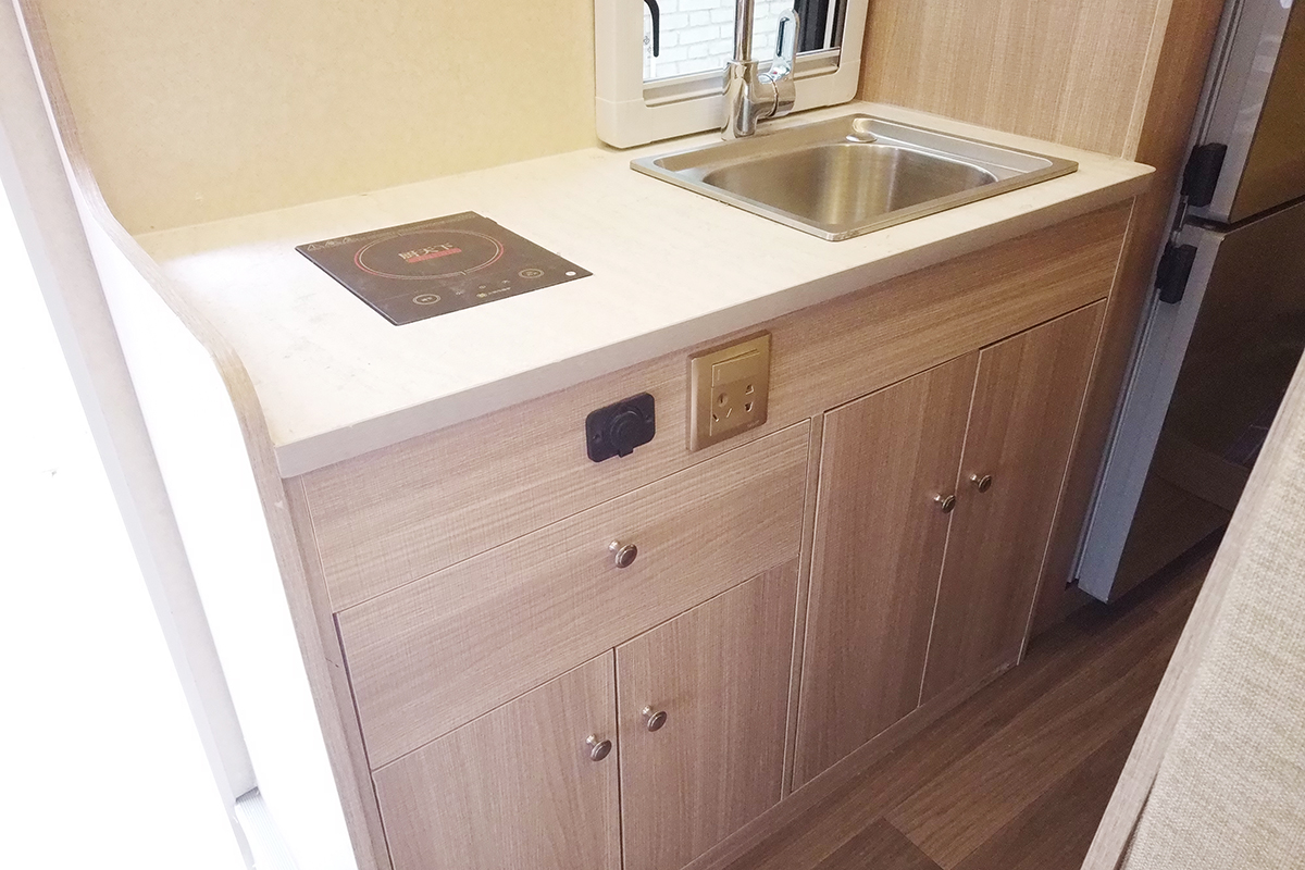 新飞祥菱房车车主实际感受,新飞祥菱经典六座版房车