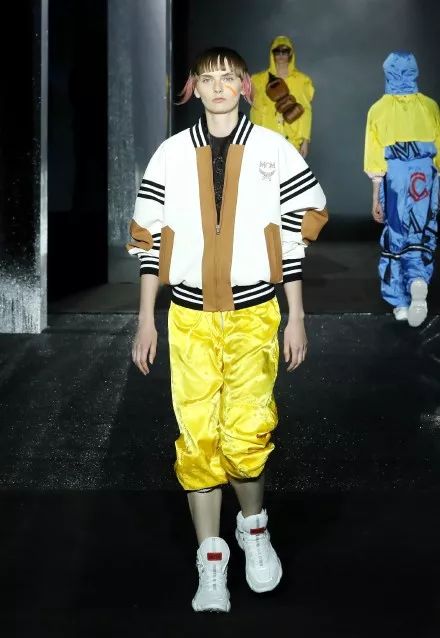 mcm为什么有的深有的浅,mc为什么喜欢奚梦瑶