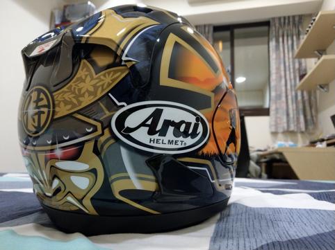 rx7x黑盔,arairx-7x头盔带刀侍卫拆箱